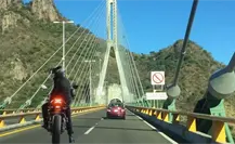 ¿Es posible que las casetas de autopistas cuesten menos? Esto proponen motociclistas de Durango