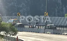 Hombre se lanza a camión y muere en la autopista Saltillo-Monterrey