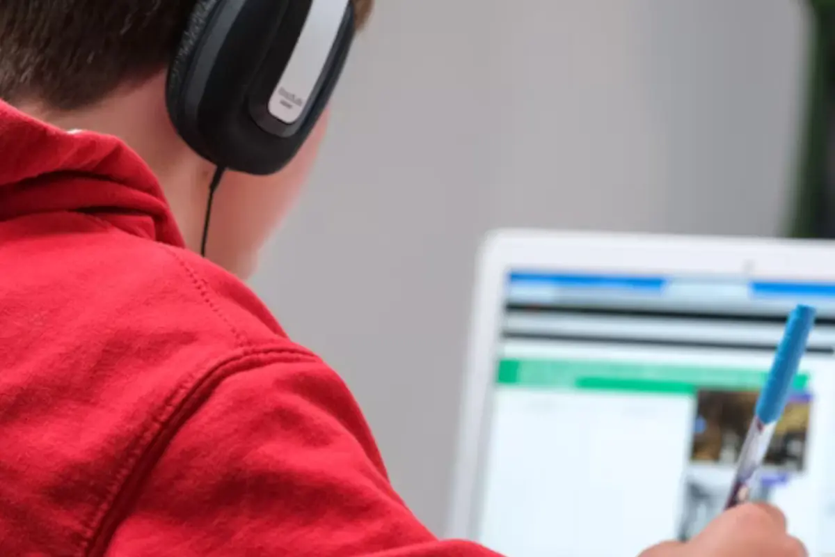 Conoce la modalidad virtual de bachillerato en la UAT. Infórmate sobre los requisitos de ingreso y realiza tu inscripción en línea.