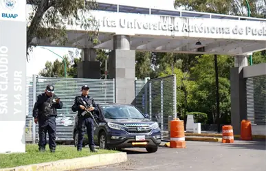 Dejan feto y mensaje con amenaza incel en Universidad de Puebla