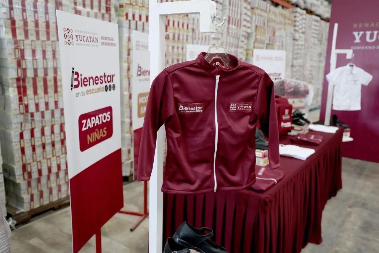 ¿Cuántas chamarras se entregarán a los estudiantes de Yucatán?. Foto: Canva