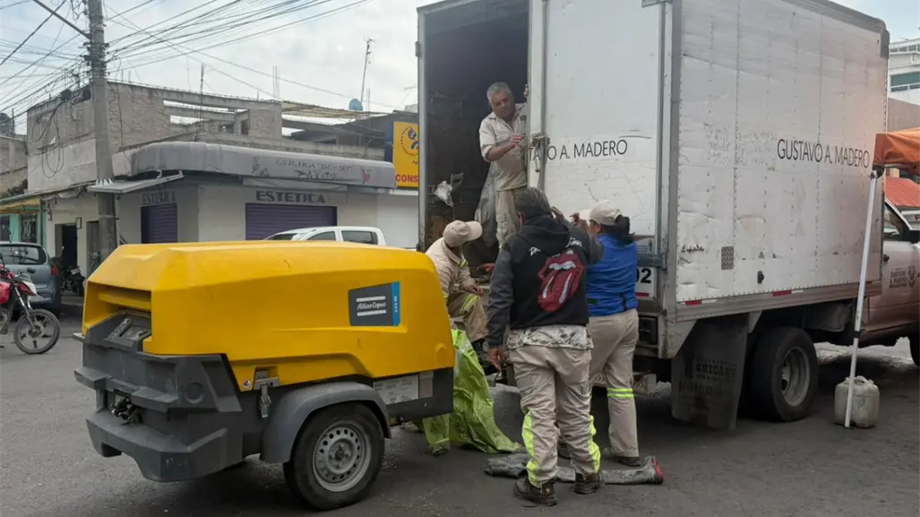 FOTOS | Delincuentes provocan fuga de agua en colonia de Gustavo A. Madero