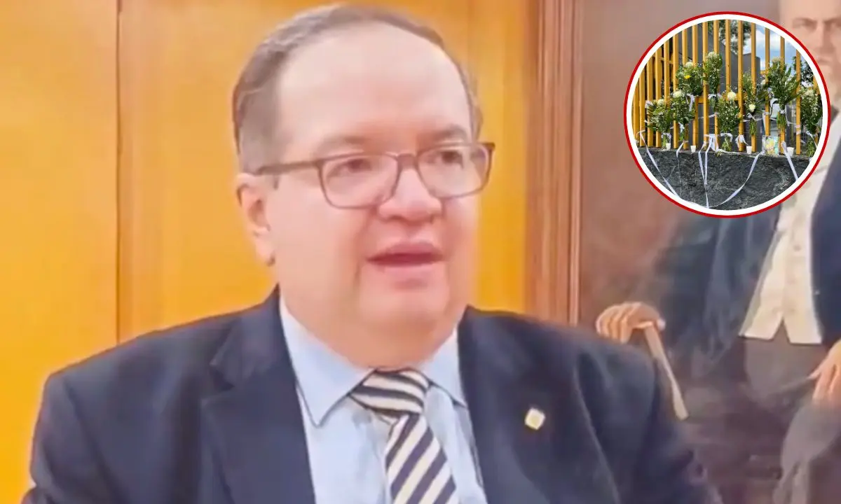 Leonardo Lomelí en la Torre de Rectoría, CCH Sur. Foto: captura X (@LauraToribio2) | Omar Gómez | Canva
