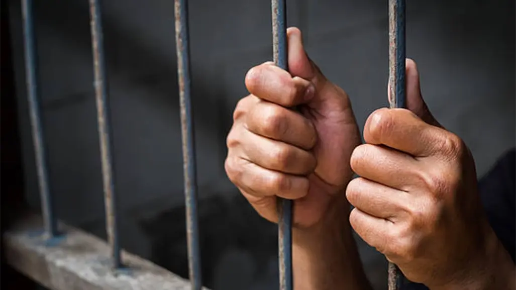 Policía de Salinas Victoria es procesado por presunta evasión de un detenido