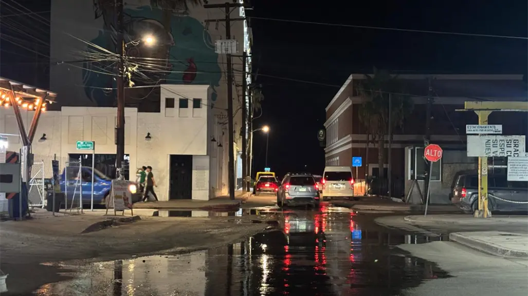 ¡Parece Venecia, pero es La Paz! Así lucen las calles con derrame de aguas negras