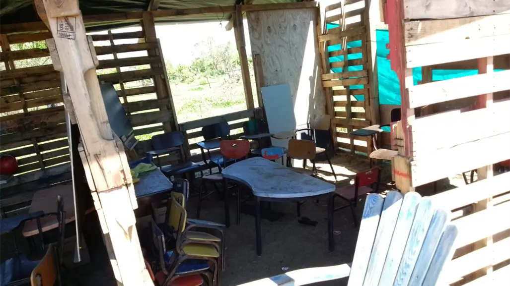 Maestra de El Pescadero pide apoyo para rescatar escuela en condiciones precarias