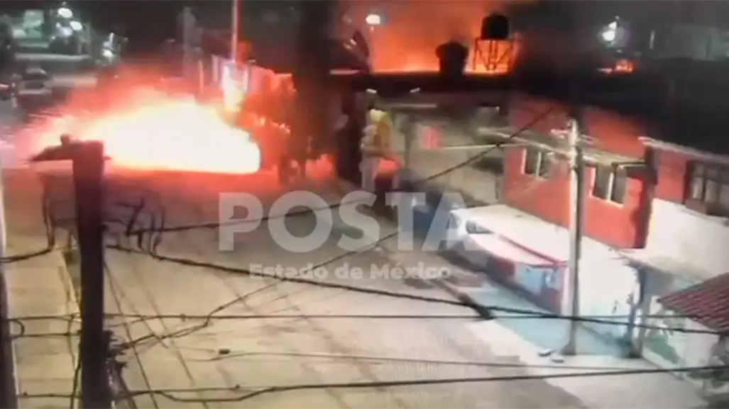 VIDEO | Explosión en casa de Ecatepec deja a mujer de 71 años hospitalizada