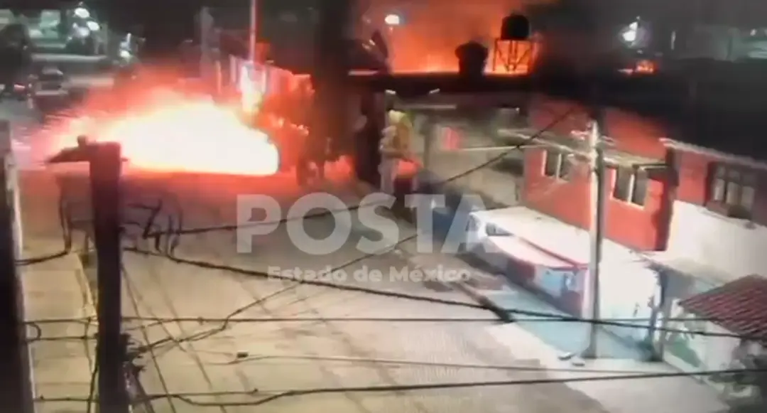 Una mujer de 71 años resultó con quemaduras tras una explosión en su vivienda de Ecatepec. Imagen: Osvaldo Muller