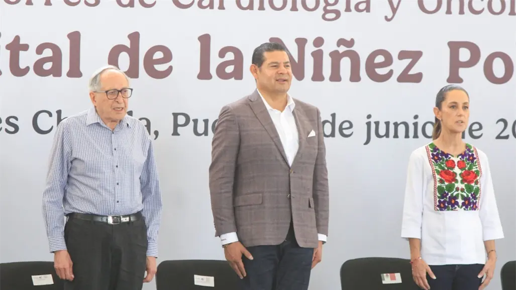 Alejandro Armenta da marcha atrás al fuero tras posición de Claudia Sheinbaum