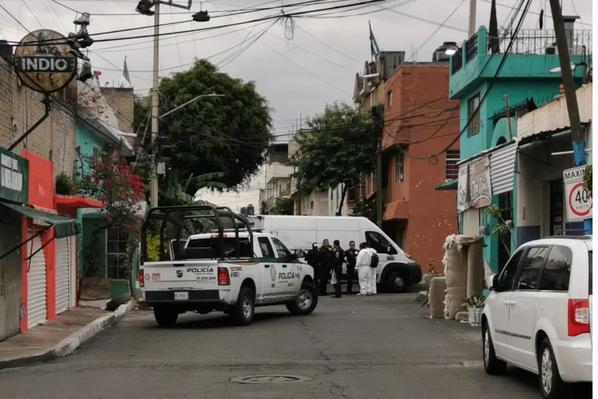 Matan a mujer en Iztapalapa. Foto: Luis Antonio Alfaro