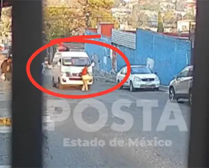 VIDEO | Chofer de transporte público atropella y mata a adulto mayor en Naucalpan; vecinos lo detienen