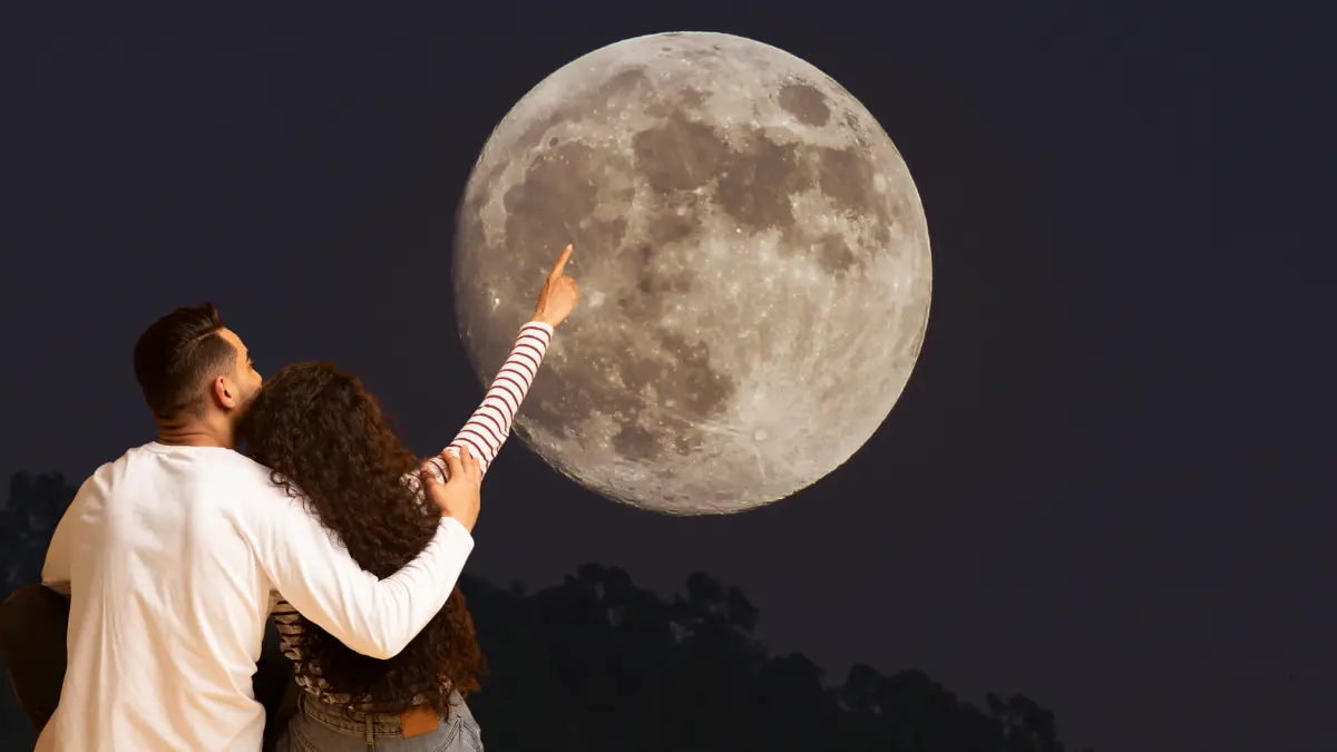 El 6 de octubre es el mejor día de octubre para ver la luna en su máximo esplendor en Yucatán Foto: Canva/Alexis Lara