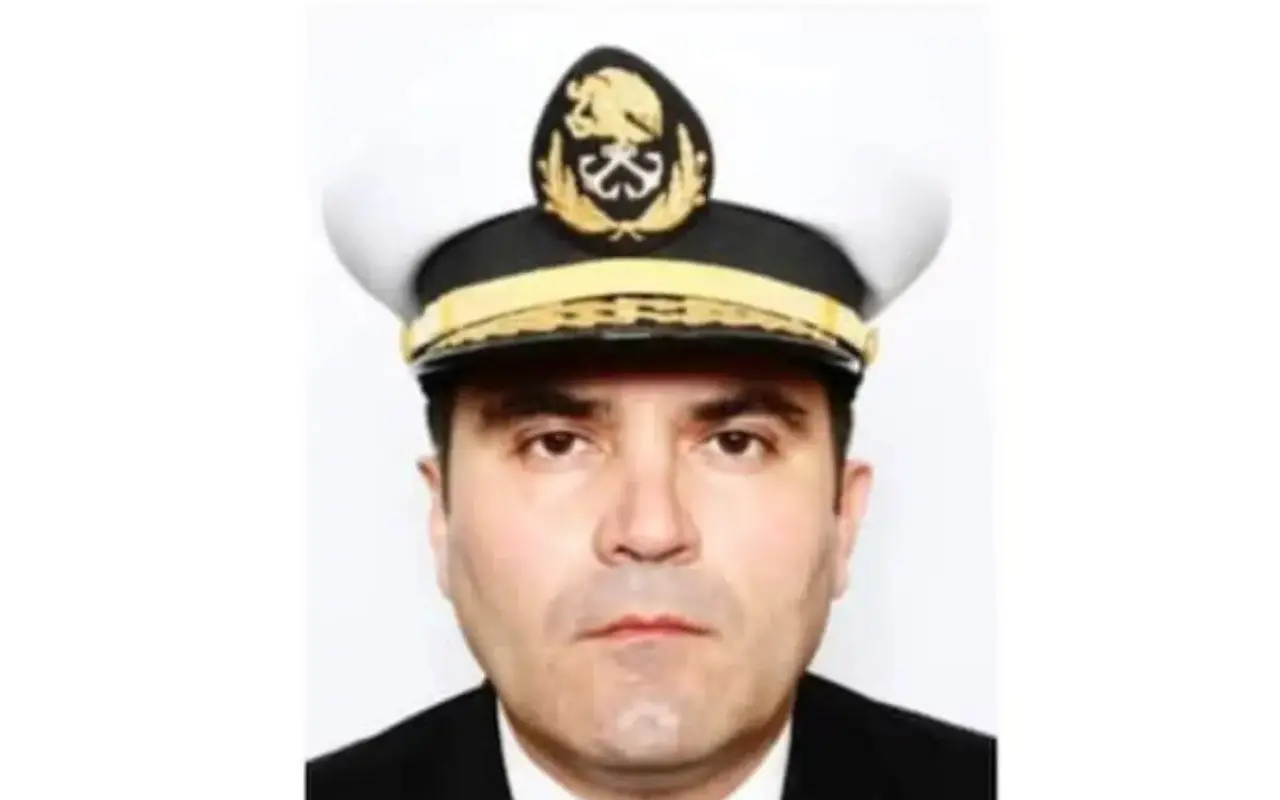 Contralmirante Fernando Farías Laguna. Foto: X (@GildoGarzaMx)