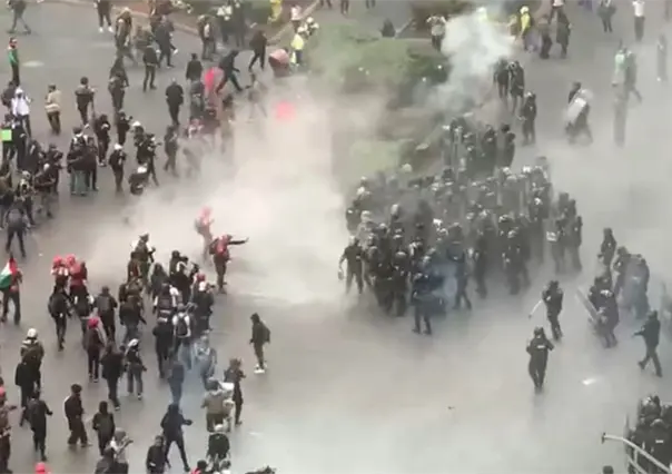 Policía de CDMX condena saqueos en la marcha del 2 de octubre; reportan 40 lesionados y un detenido
