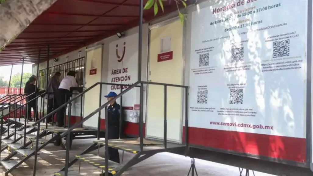 Tramita la licencia permanente en CDMX en estos módulos móviles antes de que termine el plazo