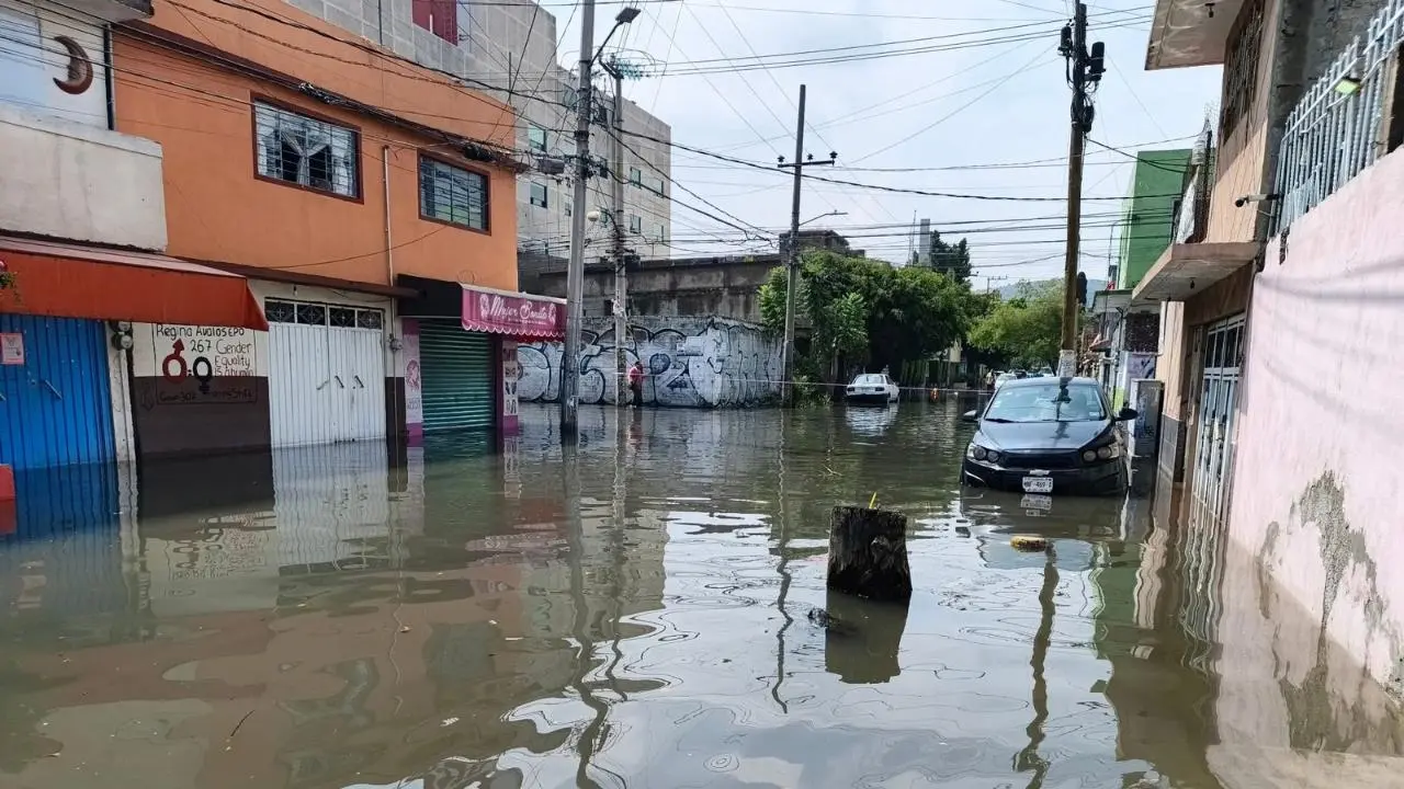 Negocios dañados por lluvias en Edomex podrían recibir apoyos si forman parte de este censo. Foto: @antorchaedomx / EdoMex Noticias: información de sus municipios, nacional e internacional