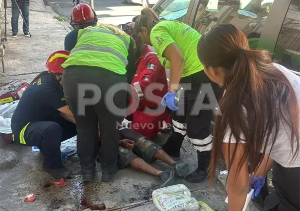 VIDEO | Hallan a hombre con golpes y quemaduras afuera de anexo en Monterrey