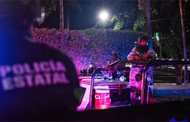 Atacan con explosivos la comandancia de policía en Escuinapa, Sinaloa