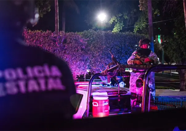 Atacan con explosivos la comandancia de policía en Escuinapa, Sinaloa
