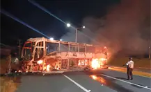Carretera Durango - Zacatecas registra narcobloqueos este viernes 3 de octubre