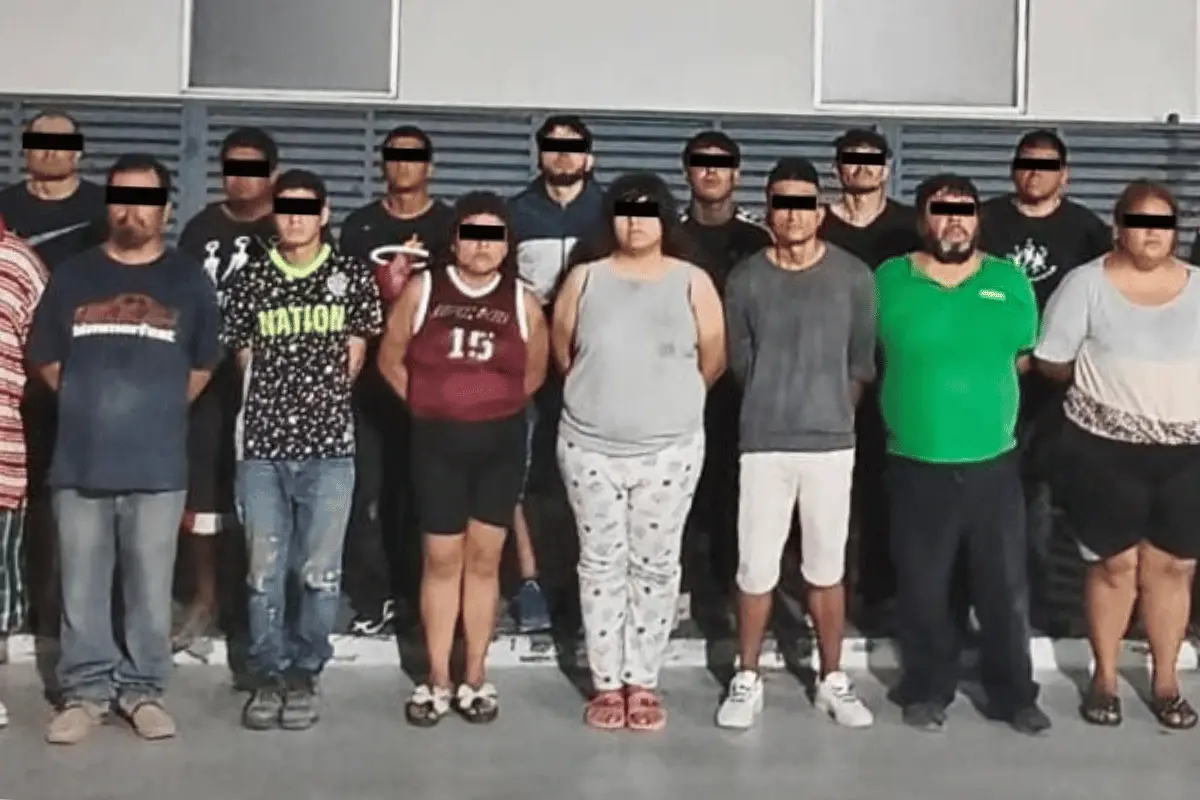 De acuerdo con información del área de inteligencia policial, los 28 detenidos estarían vinculados con los enfrentamientos registrados en días anteriores contra Fuerza Civil. Foto: Fuerza Civil.