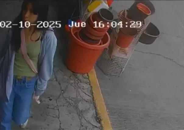 Bloquean Boulevard Luis Donaldo Colosio tras desaparición de alumna del CCH Naucalpan