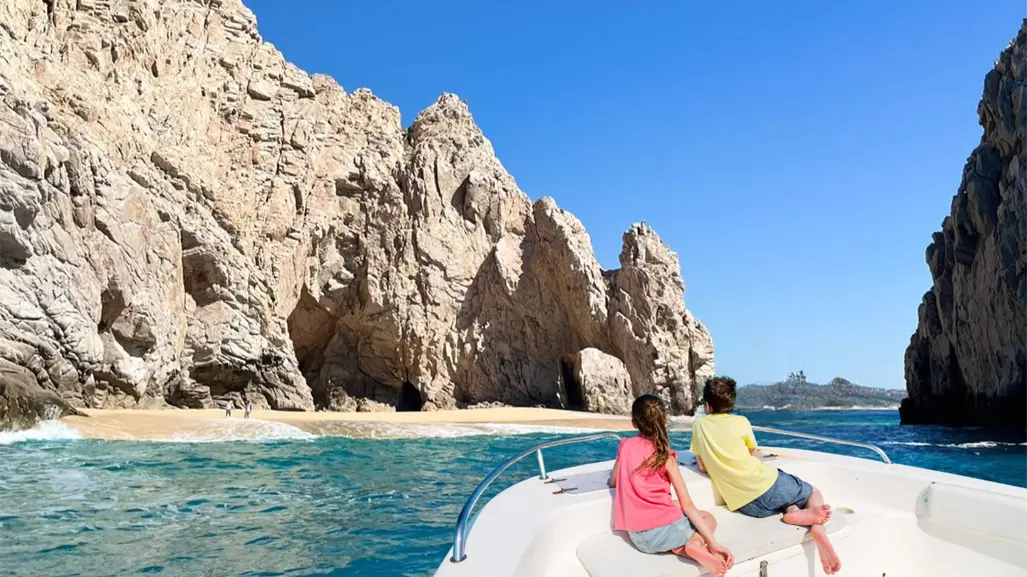 ¿Cuánto cuesta ir de Cabo San Lucas a la playa del Arco de Cabo? Esto debes saber