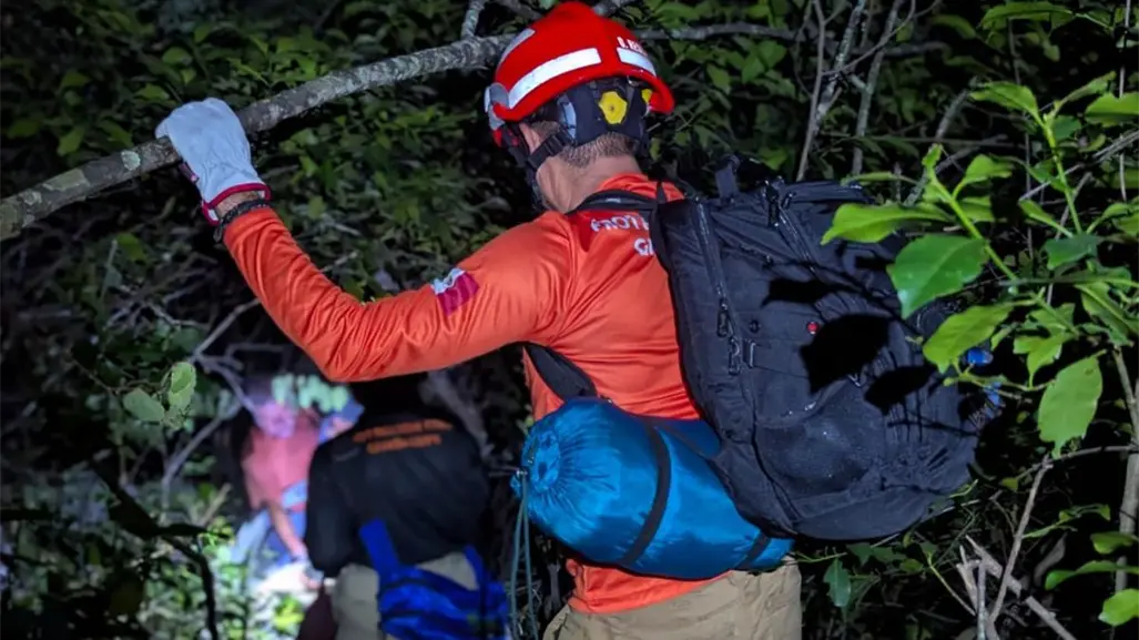 Operativo de rescate exitoso garantiza seguridad de senderistas en Cerro de la Silla