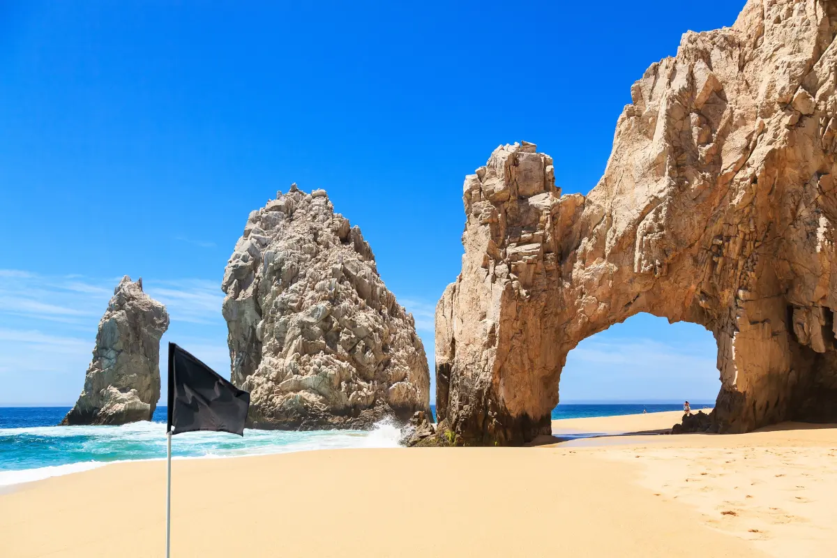 Foto: Expedia | Canva.