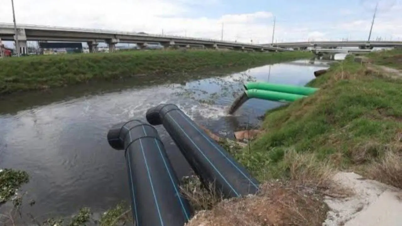 Río Lerma arrastra décadas de contaminación; su región central, la más afectada. Foto: Maxtlatzin / Al Chile Noticias EdoMex