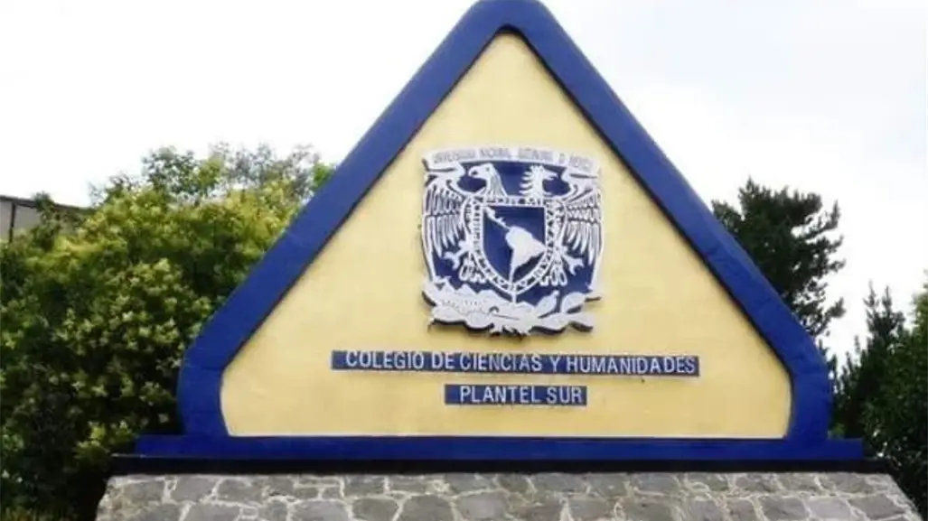 UNAM y estudiantes del CCH Sur pactan medidas para prevención de violencia y apoyo psicológico
