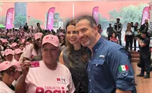 Adrián de la Garza entrega 500 Tarjetas Regia Plus a mujeres de Monterrey