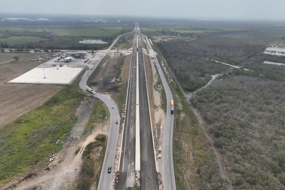 El Corredor del Golfo Norte hará más eficientes los traslados en las carreteras de Tamaulipas de norte a sur, de acuerdo a las autoridades federales. Foto: Gobierno de Tamaulipas