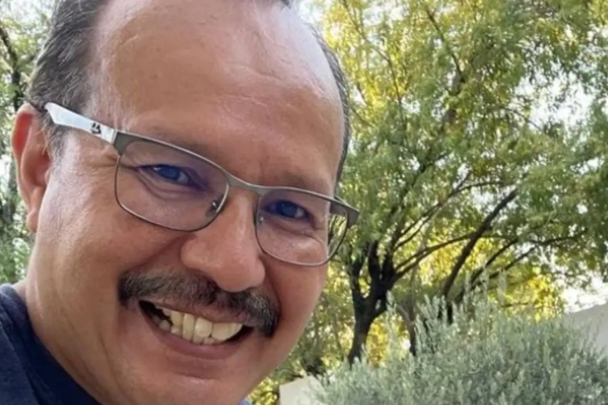 La familia Elizondo Morales pide el apoyo de la comunidad para sacar adelante a Don Héctor Elizondo, quien sufrió una caída de 4 metros de altura y que le ocasionó lesiones que ponen en riesgo su vida. Foto: Facebook Hilda Elizondo