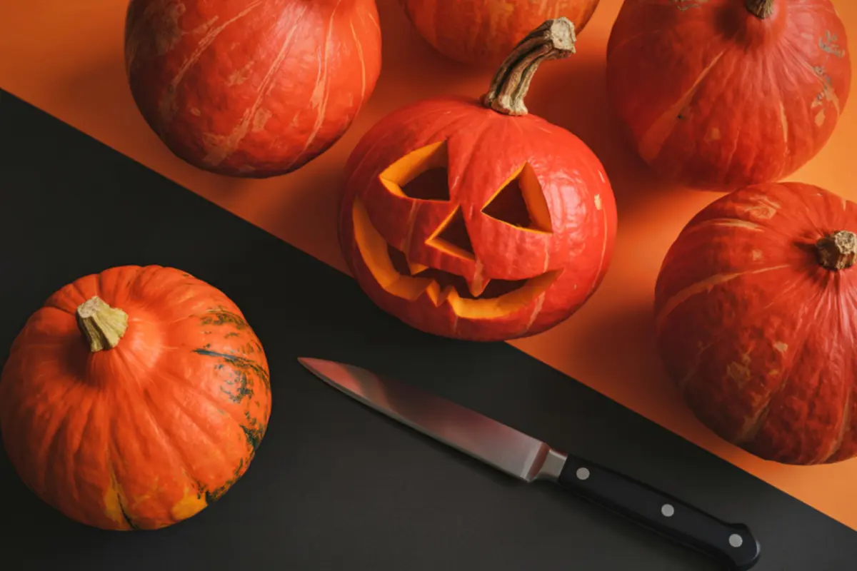 La época de Halloween llega y es el momento perfecto para dar rienda suelta a nuestra creatividad con calabazas. Foto: Canva