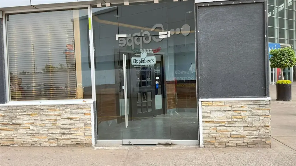 ¿Quién ocupará el local de Applebees en Paseo Durango tras su cierre? Esto se sabe