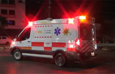 Accidente en Tizimín: motociclista se impacta contra taxi tras volarse el alto
