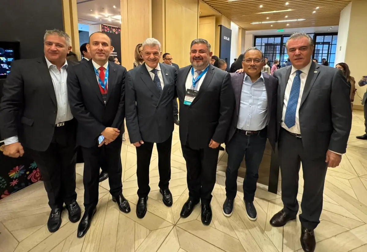 El alcalde de Escobedo, Andrés Mijes, tras su participación en el panel “El futuro empieza ahora: Reubicación y Crecimiento Regional” que se llevó a cabo en la Ciudad de México. Foto: Gobierno de Escobedo