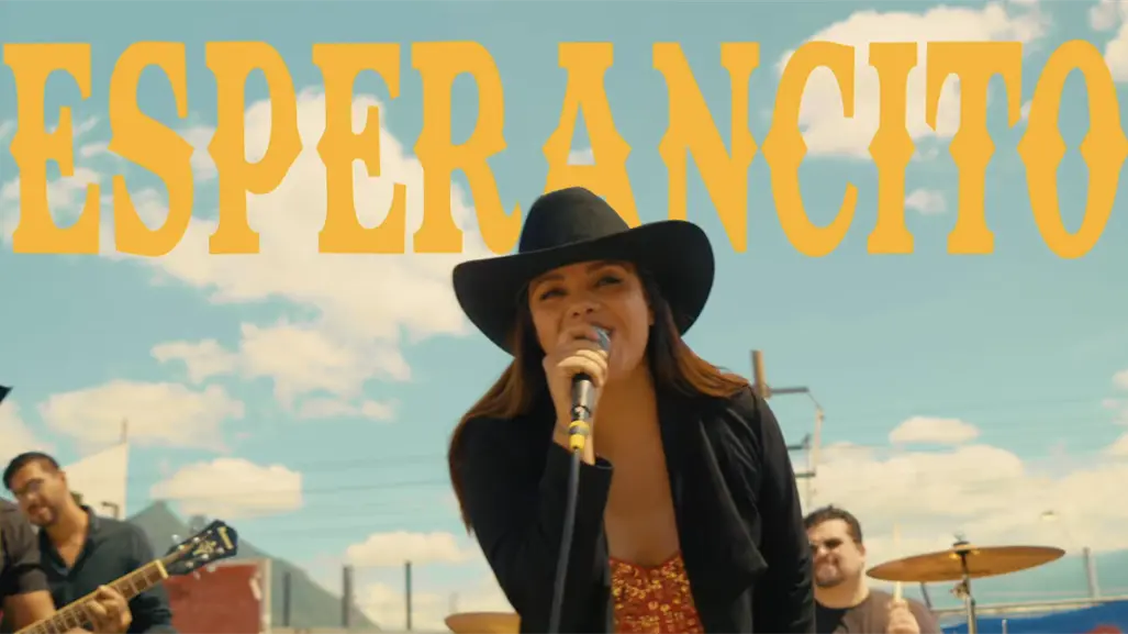 Denisse González se abre paso en la música texana
