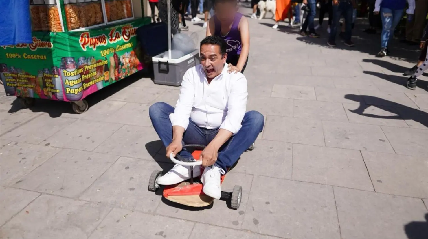 Toño Ochoa, alcalde de Durango, asegura que el exceso de velocidad es un factor de riesgo para accidentes viales. | Foto: RRSS.