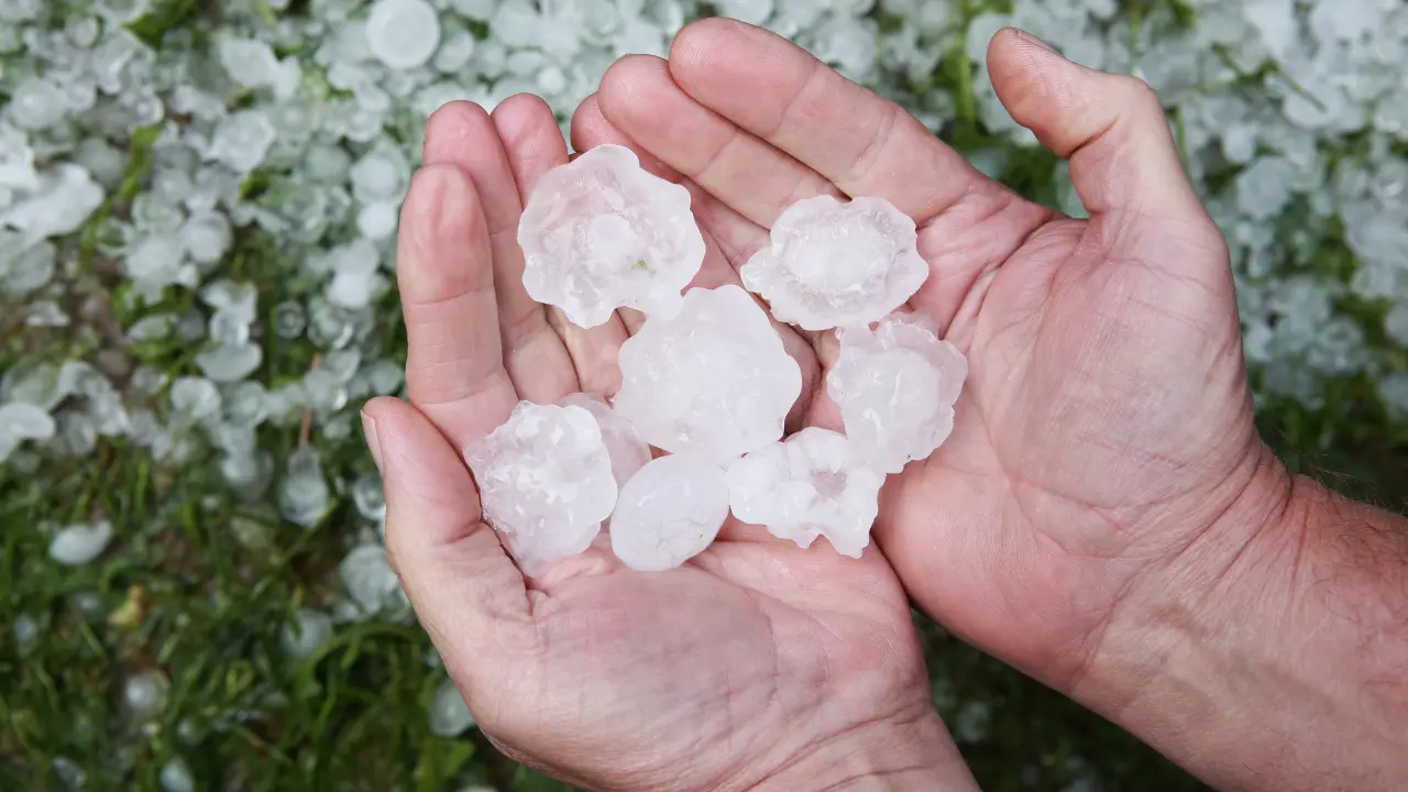 Granizo en Edomex. Foto: Canva