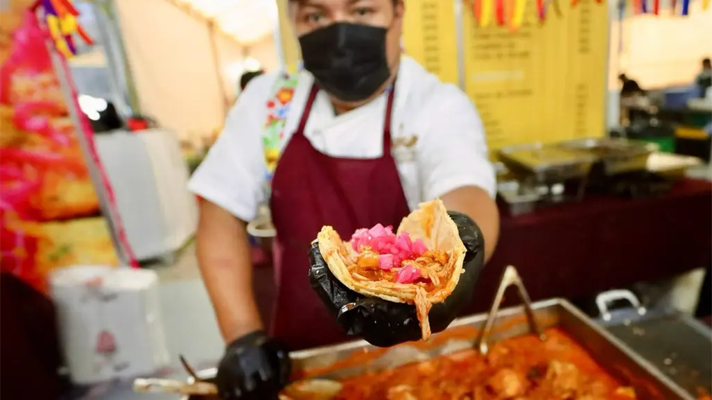 Cochinita y lechón conquistan la CDMX en la Semana de Yucatán 2025