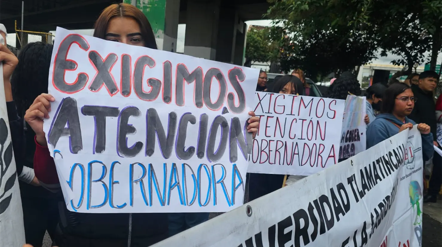 La protesta provocó congestionamientos vehiculares y desvíos en una de las principales arterias del municipio. Imagen: Luis Alfaro