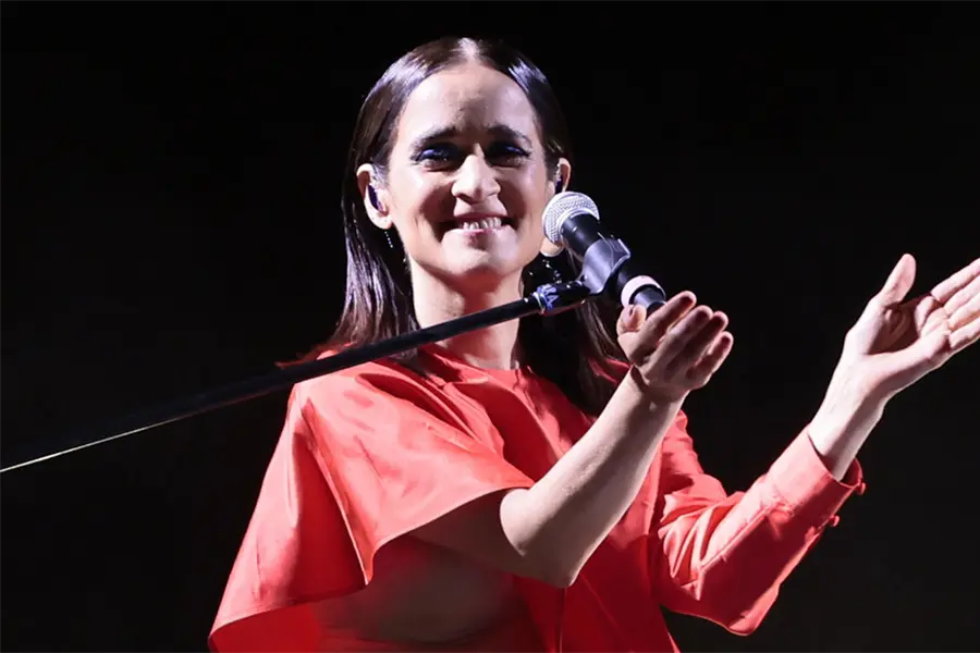 Julieta Venegas rompe récord en Spotify