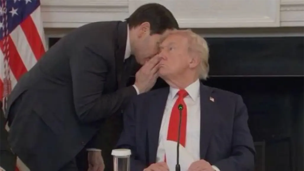 Marco Rubio interrumpe a Donald Trump en plena rueda de prensa, ¿por qué? | VIDEO