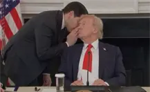 Marco Rubio interrumpe a Donald Trump en plena rueda de prensa, ¿por qué? | VIDEO
