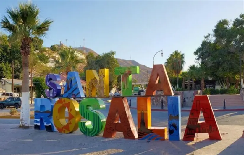 Los asistentes podrán disfrutar de las proyecciones al aire libre frente al Hotel Francés en Santa Rosalía. Foto: Festival Internacional de Cine de Santa Rosalía