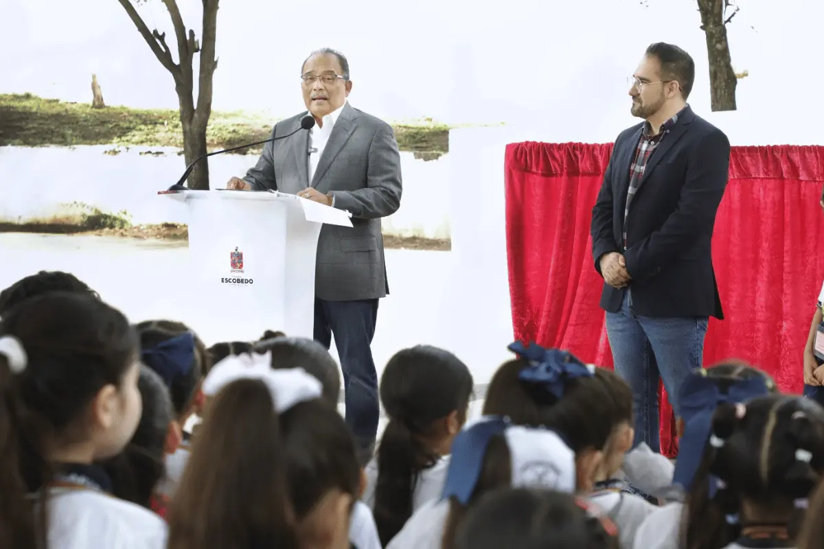 Inicia “Teatro en tu Escuela” para fortalecer valores y cultura en Escobedo. Foto: Gobierno de Escobedo.