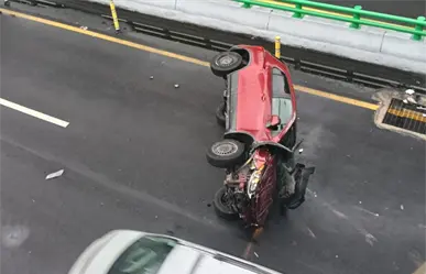Volcadura en Periférico deja un herido y caos vial en Miguel Hidalgo