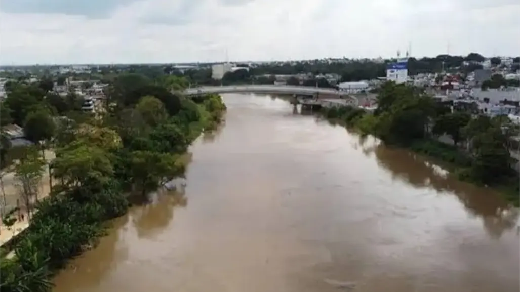 Activan alerta naranja en Tabasco por fuertes lluvias; esto recomienda Protección Civil